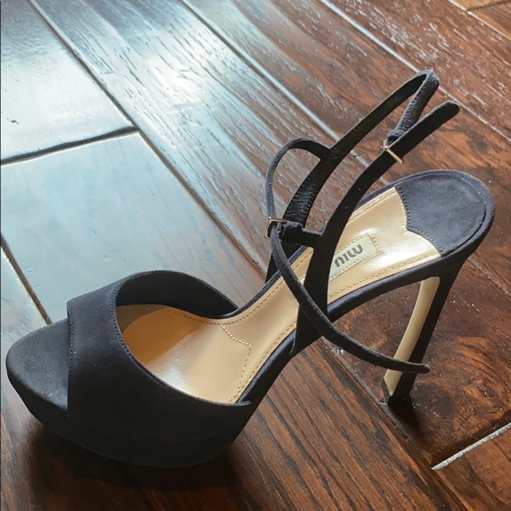 **Never Worn** Miu Miu Navy Suede Sandals - image 5